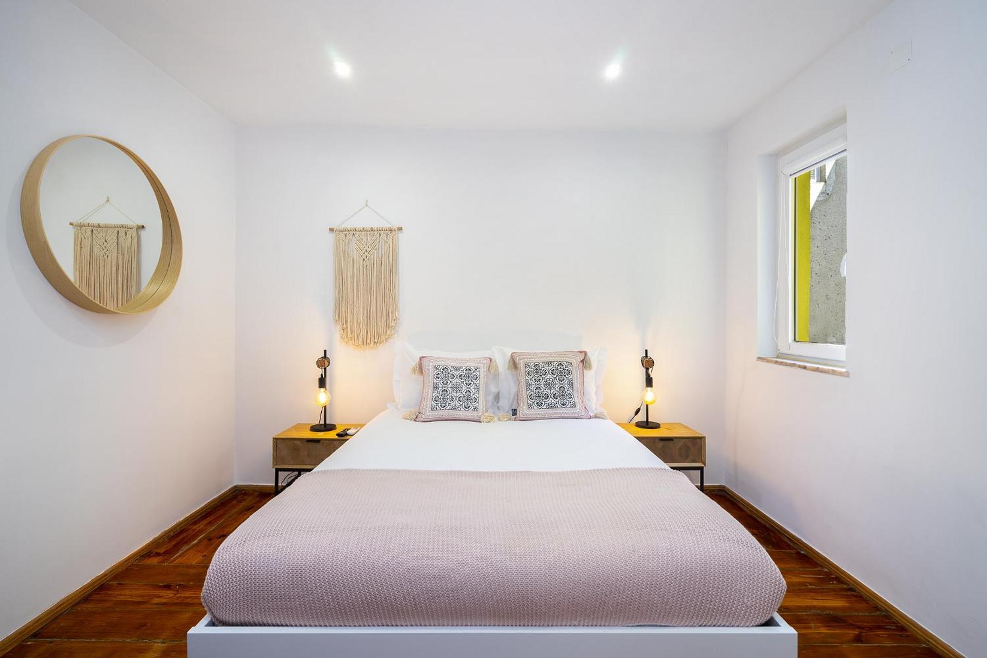 Whome Urban Tech Retreat, Modern Hubs For Remote Living Lisboa Ngoại thất bức ảnh