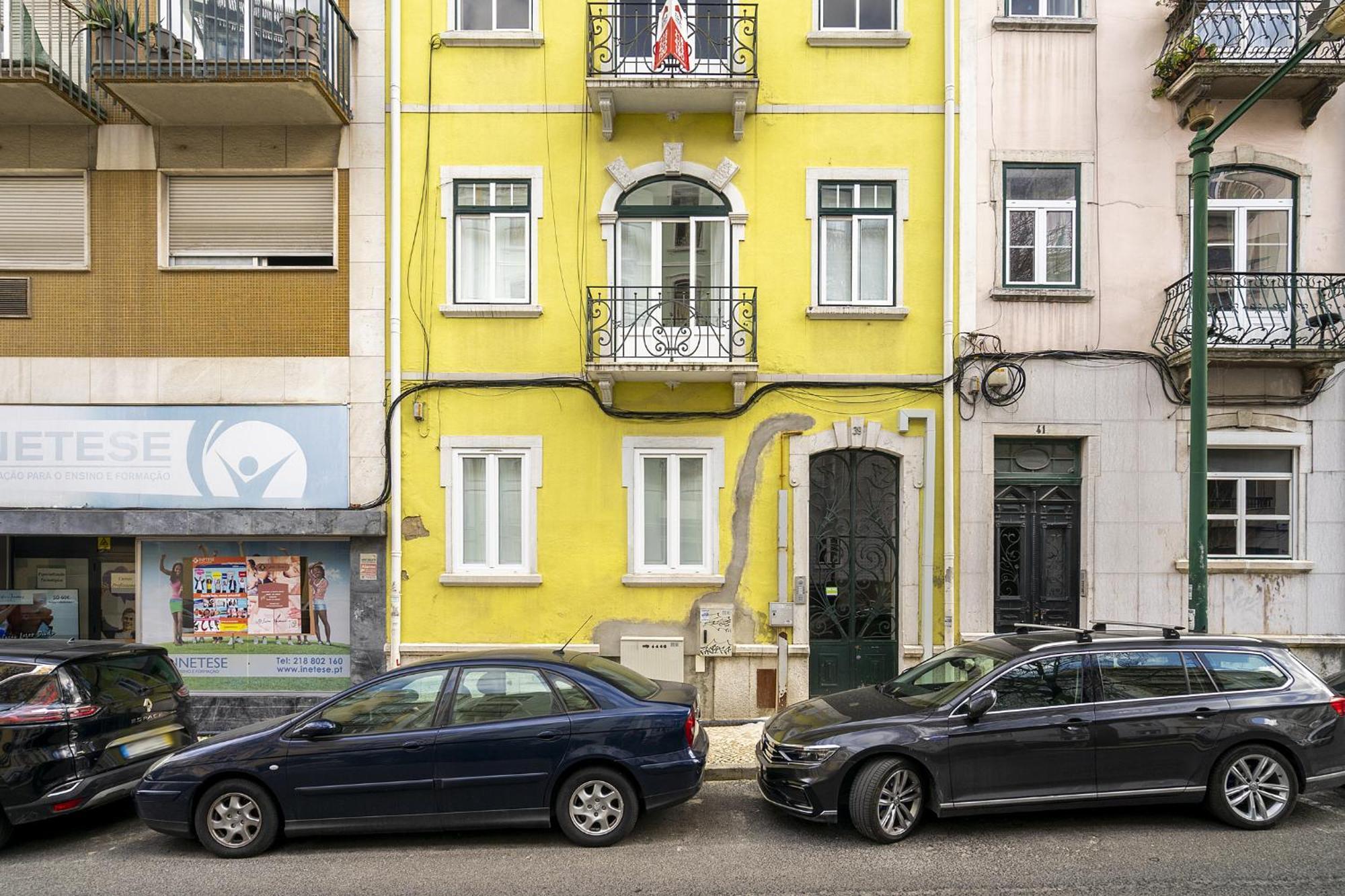Whome Urban Tech Retreat, Modern Hubs For Remote Living Lisboa Ngoại thất bức ảnh